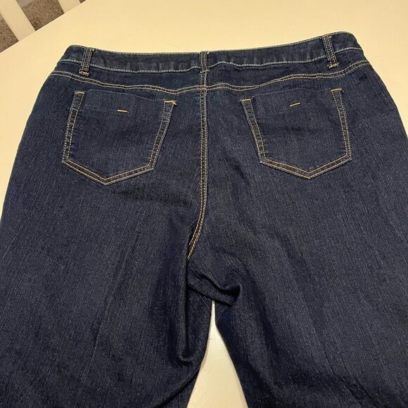 Lane Bryant Dark Wash Skinny Jeans sz 18 EUC - Picture 4 of 4